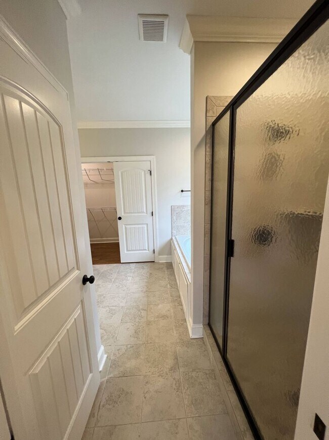 Building Photo - 2682 Sophia Ct