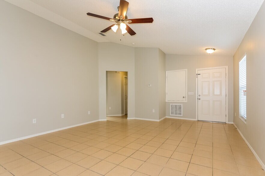 Building Photo - 8710 Morrison Oaks Ct