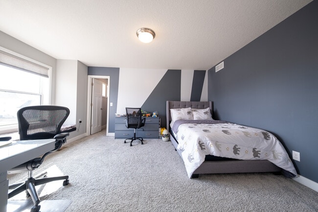 Building Photo - 8380 Abercrombie Ln