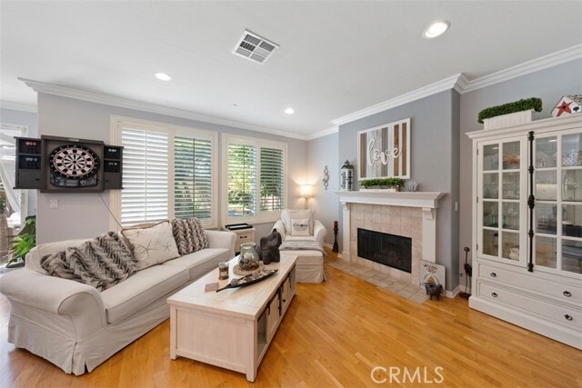 Building Photo - 16845 Primrose Ln