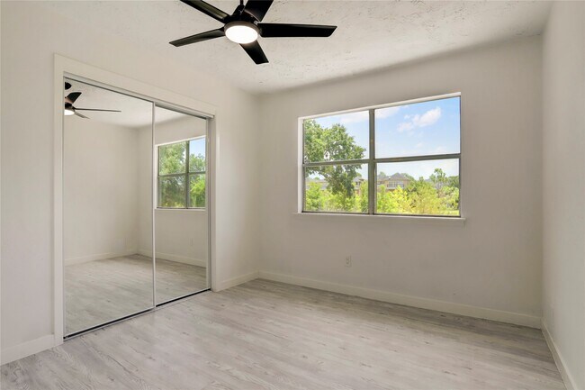 Building Photo - 7926 Windy Creek Dr