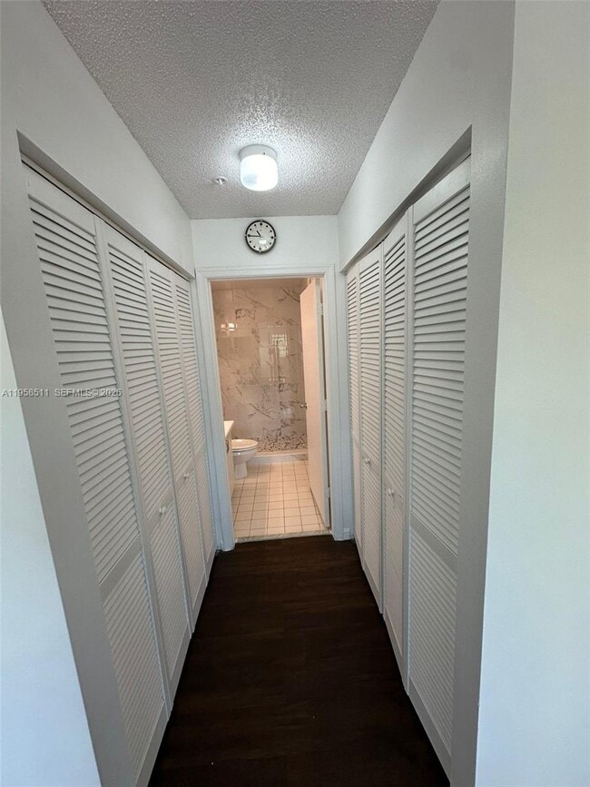 Building Photo - 4848 N State Rd 7