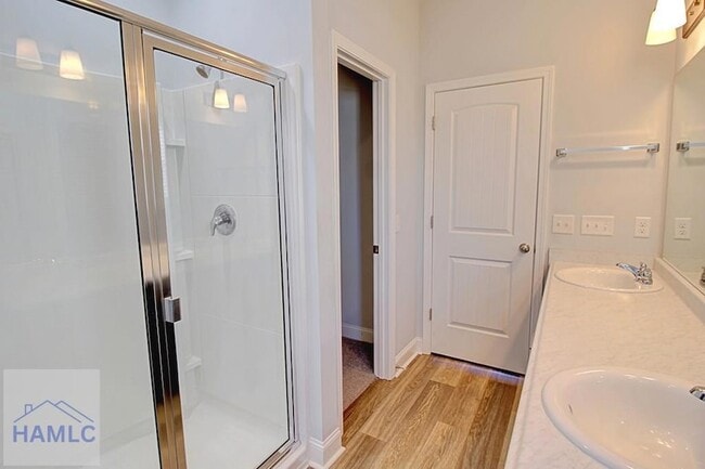 Building Photo - 14 Gambrell Rd