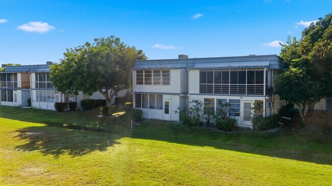 Building Photo - 374 Tuscany Ln