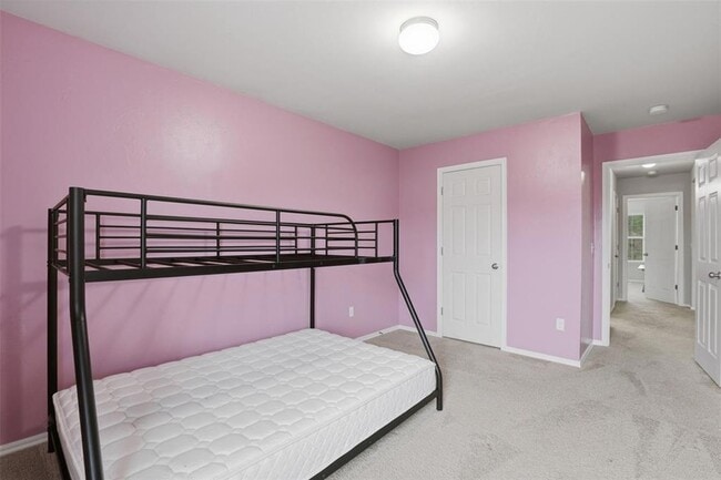 Building Photo - 1200 Granite Ln