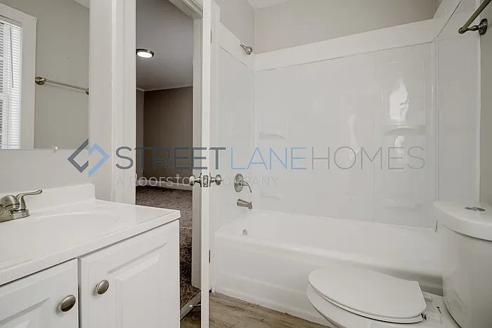 Building Photo - 8203 4th Ave S