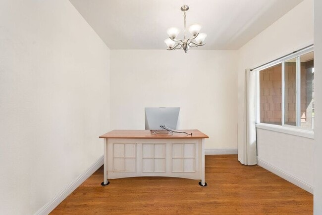Building Photo - 95-212 Haalilo Place