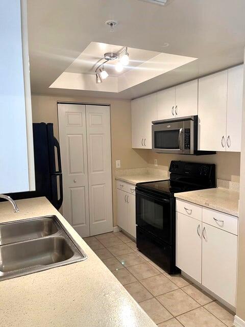 Building Photo - 4167 N Haverhill Rd