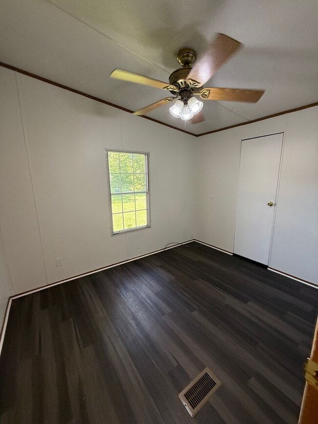 Building Photo - 4-Bedroom Home for Lease | Benton, LA 7100...
