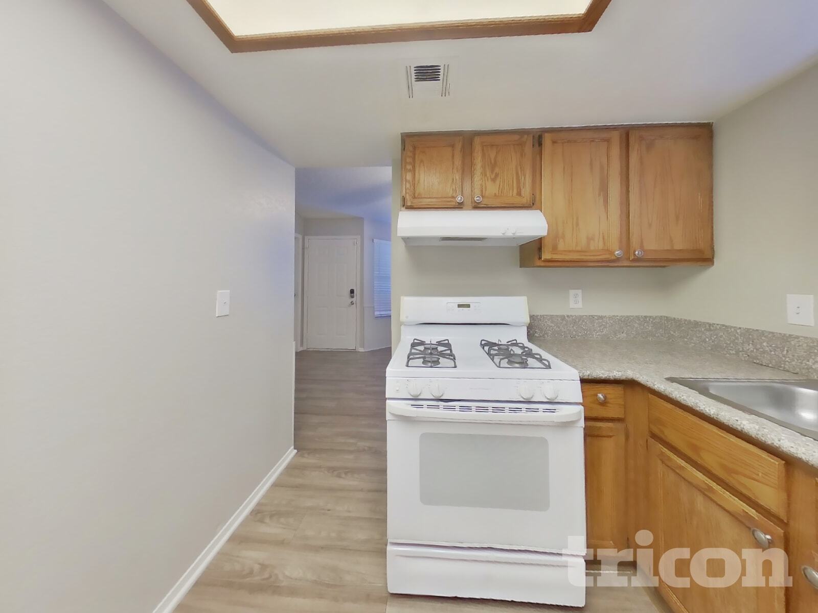 Building Photo - 528 Dutchman Ave