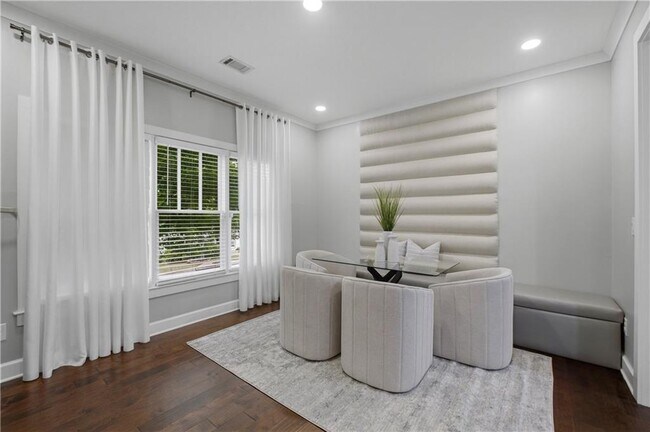 Building Photo - 2681 Oak Leaf Pl