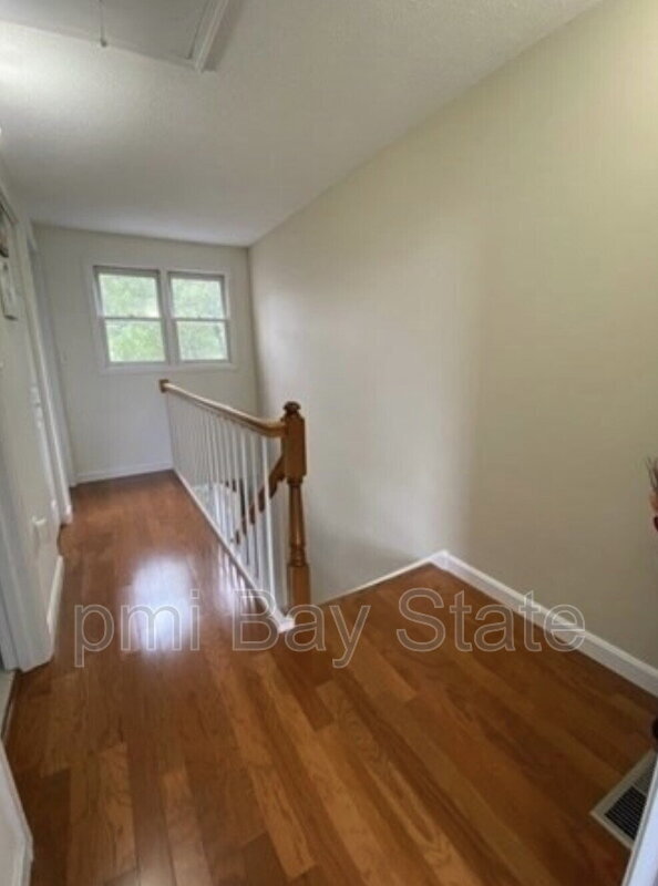 Building Photo - 10 Merganser Way