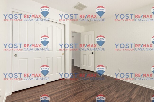 Building Photo - Well-Maintained Rental in Maricopa’s Torto...