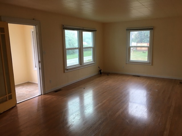 Building Photo - 727 Marine Dr