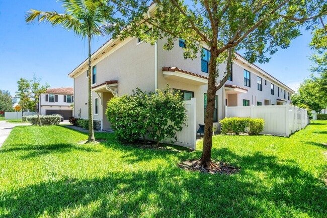 Building Photo - 4111 Plum Tree Ln