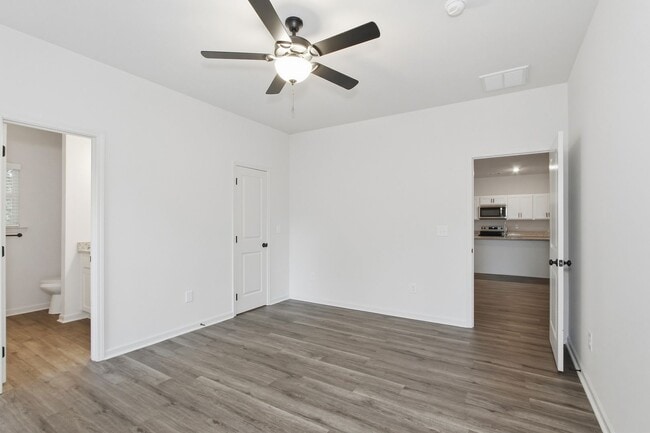 Building Photo - 5939 Terry St