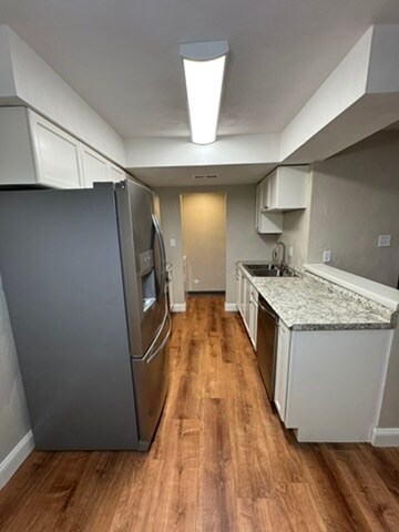 Building Photo - 1305 White Birch Ln