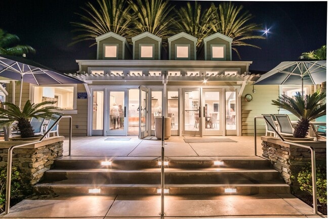 Clubhouse Entrance - 711 Lido Park Dr