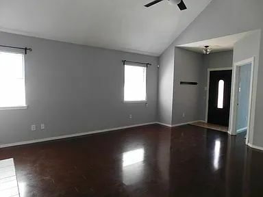 Building Photo - 844 Ember Ln