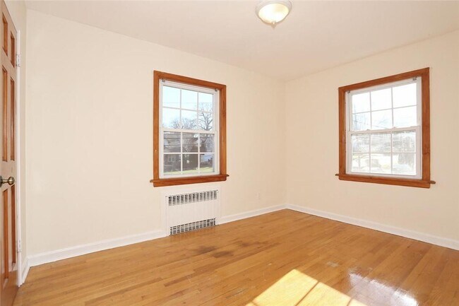 Building Photo - 1 Rockland Ave