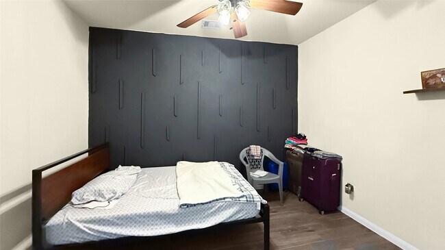 Building Photo - 3822 Dry Creek Dr