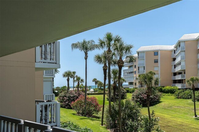 Building Photo - 6500 Sunset Way