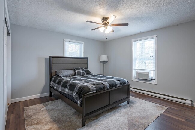 Building Photo - 19 Kimberly Dr