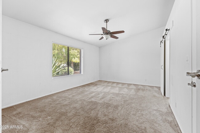 Building Photo - 8943 E Friess Dr