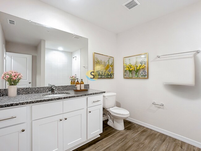 Building Photo - 11479 Oakfield Ct