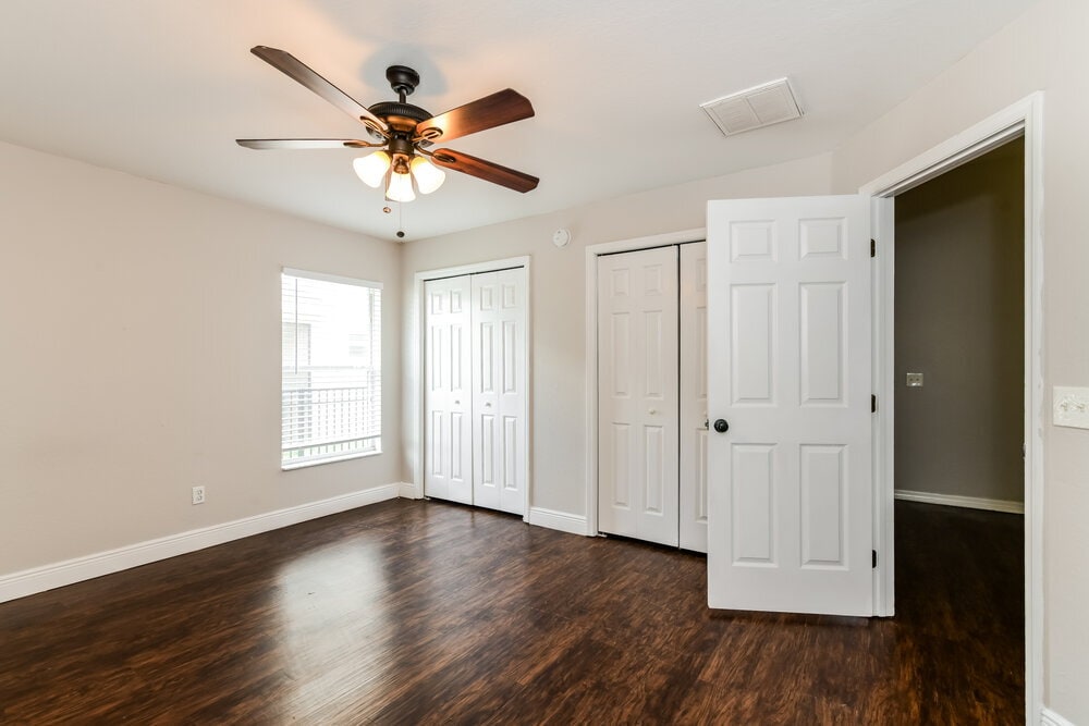 Building Photo - 205 Madalyn Ct
