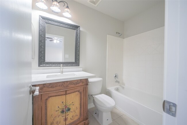 Building Photo - 2706 Star Peak Dr