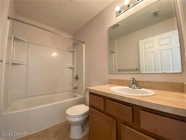 Building Photo - 5345 Peach Blossom Blvd