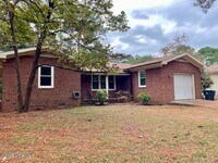 Building Photo - 142 Canal Dr