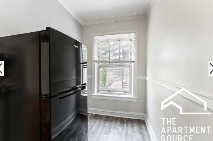 Building Photo - 3265 W Wrightwood Ave
