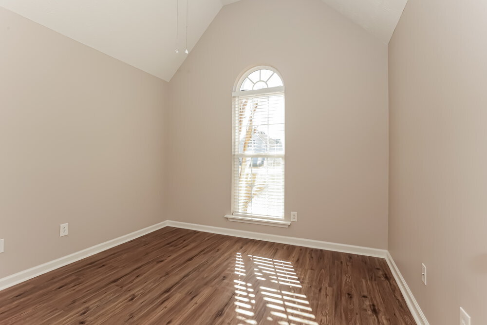 Building Photo - 5030 Betsy Ann Ave