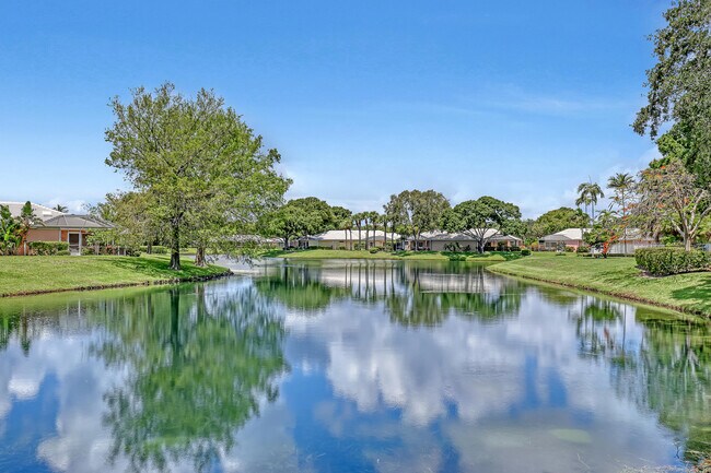 Building Photo - 1301 Sun Terrace Ct