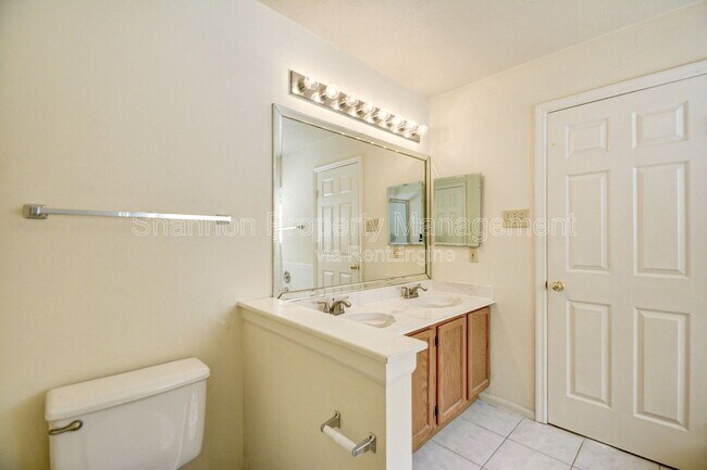 Building Photo - 14222 Heather Falls Way
