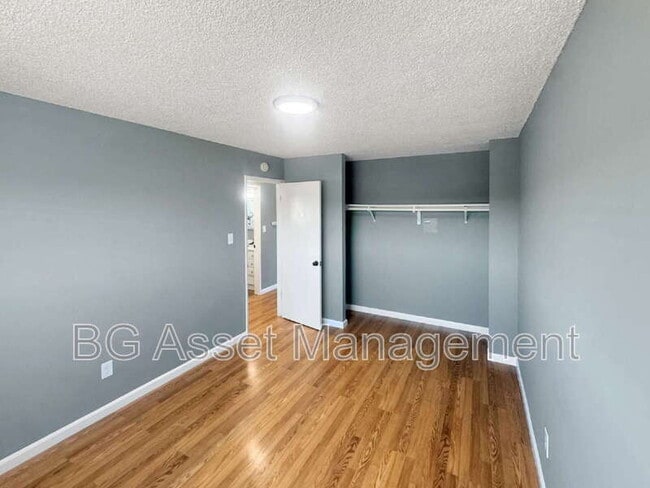 Building Photo - 1610 Sanford Ave
