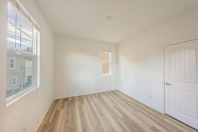 Building Photo - 8635 Festival St