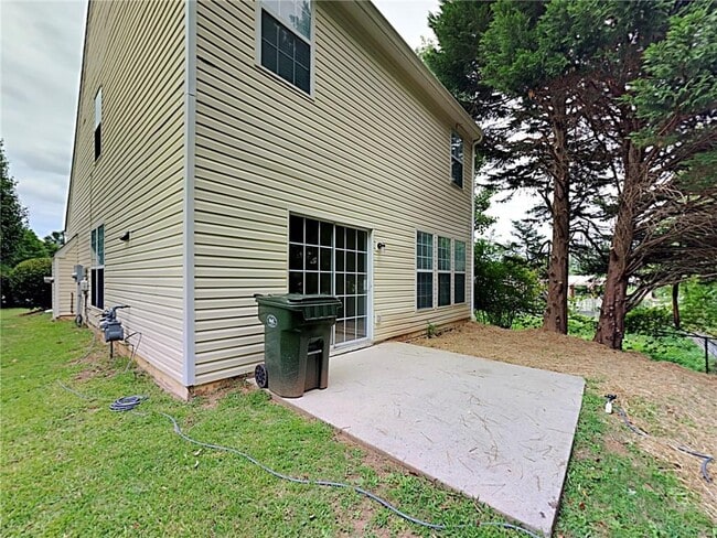Building Photo - 1621 Heyford Cir NW