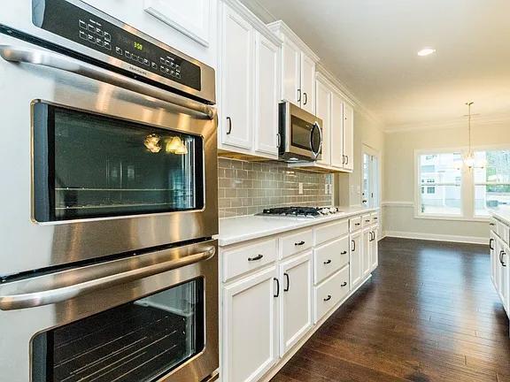 Building Photo - 544 Jones Blf Wy