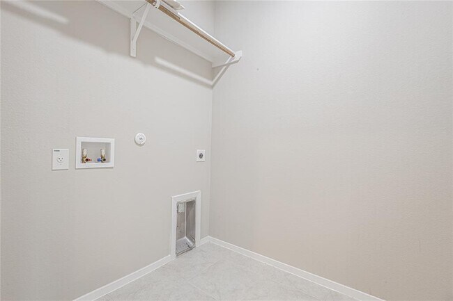Building Photo - 2771 Winding Creek Rd