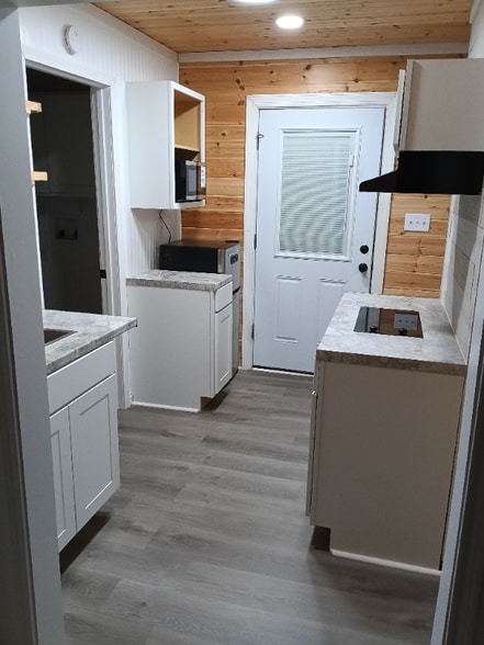 Building Photo - 715 Coulee Kinney Dr