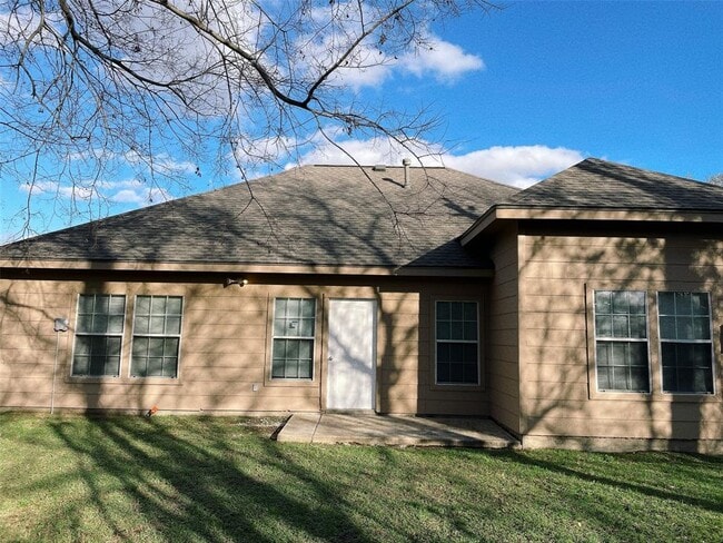 Building Photo - 9231 Burford Ln