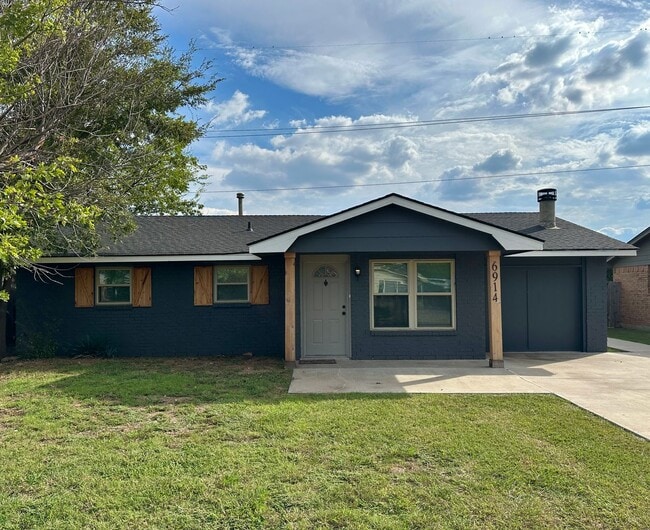 Building Photo - Updated