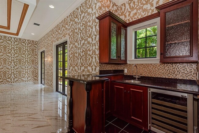 Building Photo - 674 Ocean Blvd