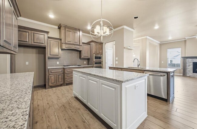 Building Photo - 6400 NW 164th Cir