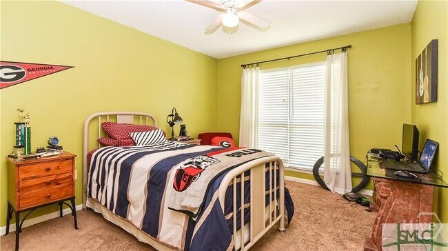 Building Photo - 135 Hermitage Dr