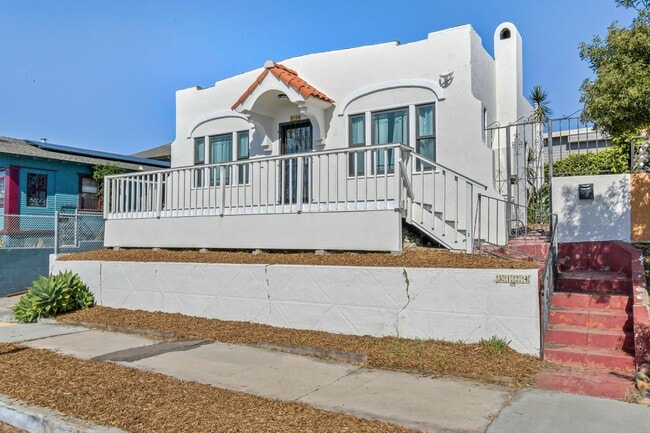 Building Photo - Move In Special!!  Elevated Golden Hill 2BR with Southwesterly Views with A/C & Detached Garage