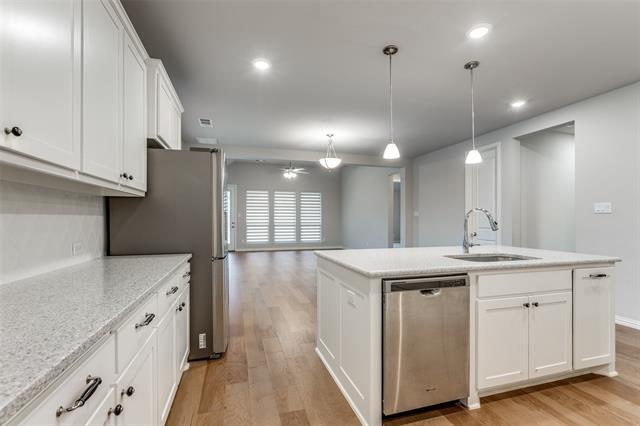 Building Photo - 1600 Bird Cherry Ln